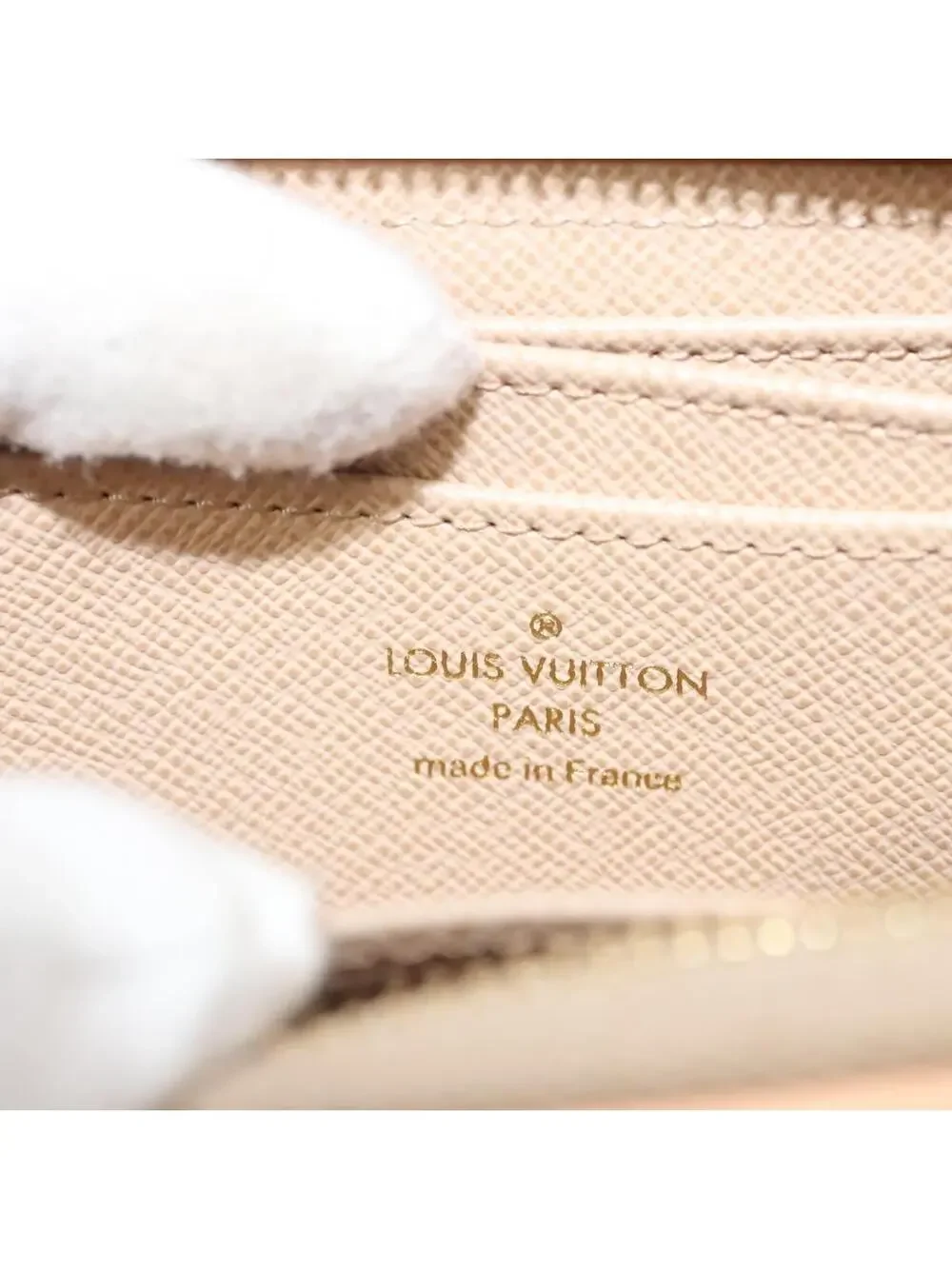 Louis Vuitton Laminated Jacquard Zippy #344156L86B